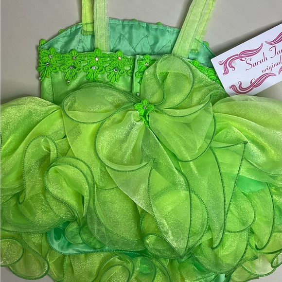 Little girls dress/ pageant dress/ cupcake skirt - Picture 7 of 8